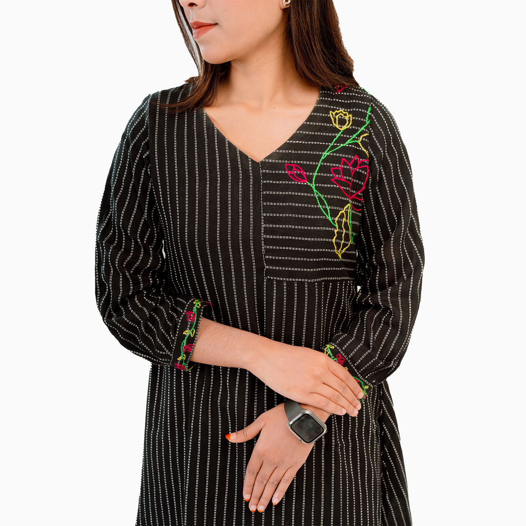 LotusX Kurti With Contrast Hand Embroidery Stylish And Unique Design