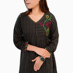 LotusX Kurti With Contrast Hand Embroidery Stylish And Unique Design