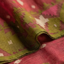 Elegant Olive Handloom Dhakai Jamdani Saree: Lightweight Weave, Traditional Motifs