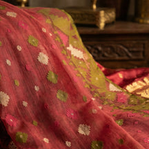 Elegant Olive Handloom Dhakai Jamdani Saree: Lightweight Weave, Traditional Motifs