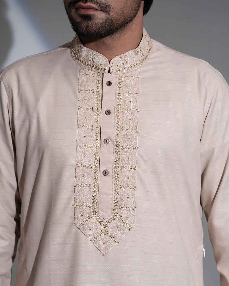 Regal Karchupi Artistry
